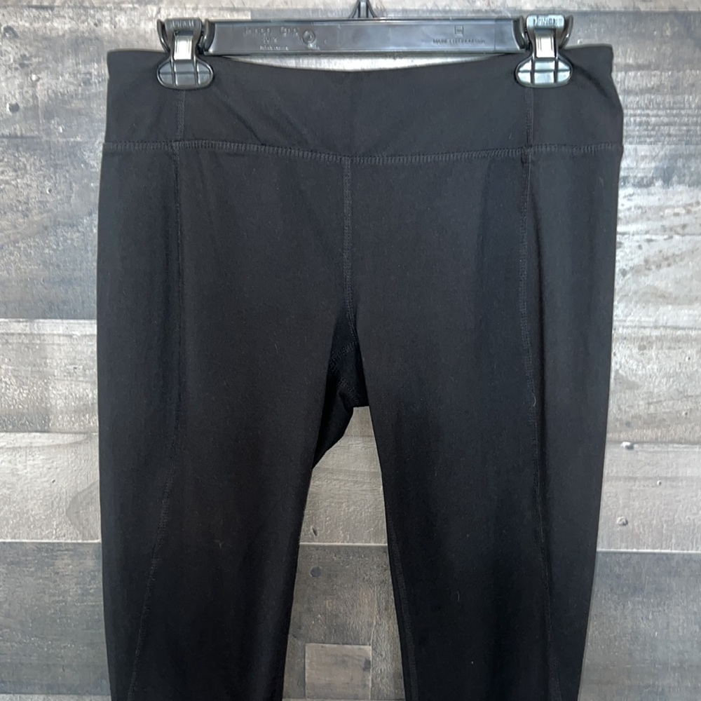Nice Black and Pink Tangerine Athletic Capri Pants - Picture 2 of 7